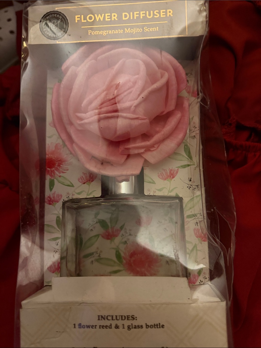 Modern expressions flower diffuser, pomegranate Mojito scent